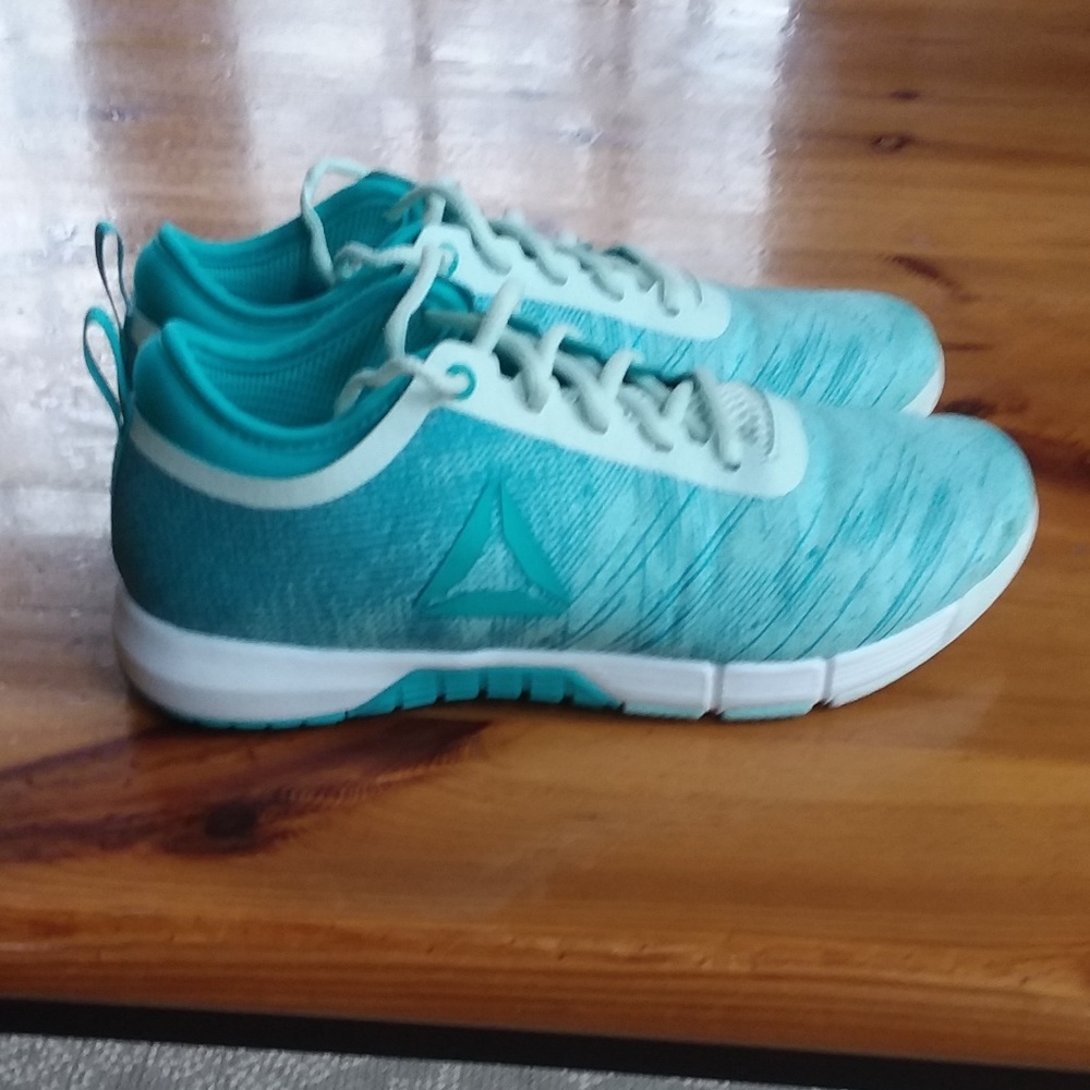 Women's Reebok Speed Her TR Size 8, worn once